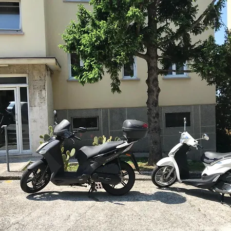 Apartment Seatrieste *