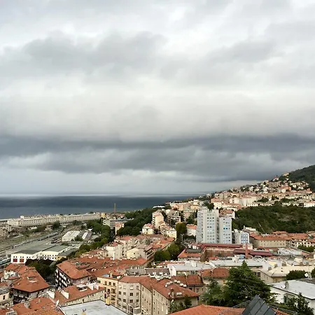 Seatrieste Apartment